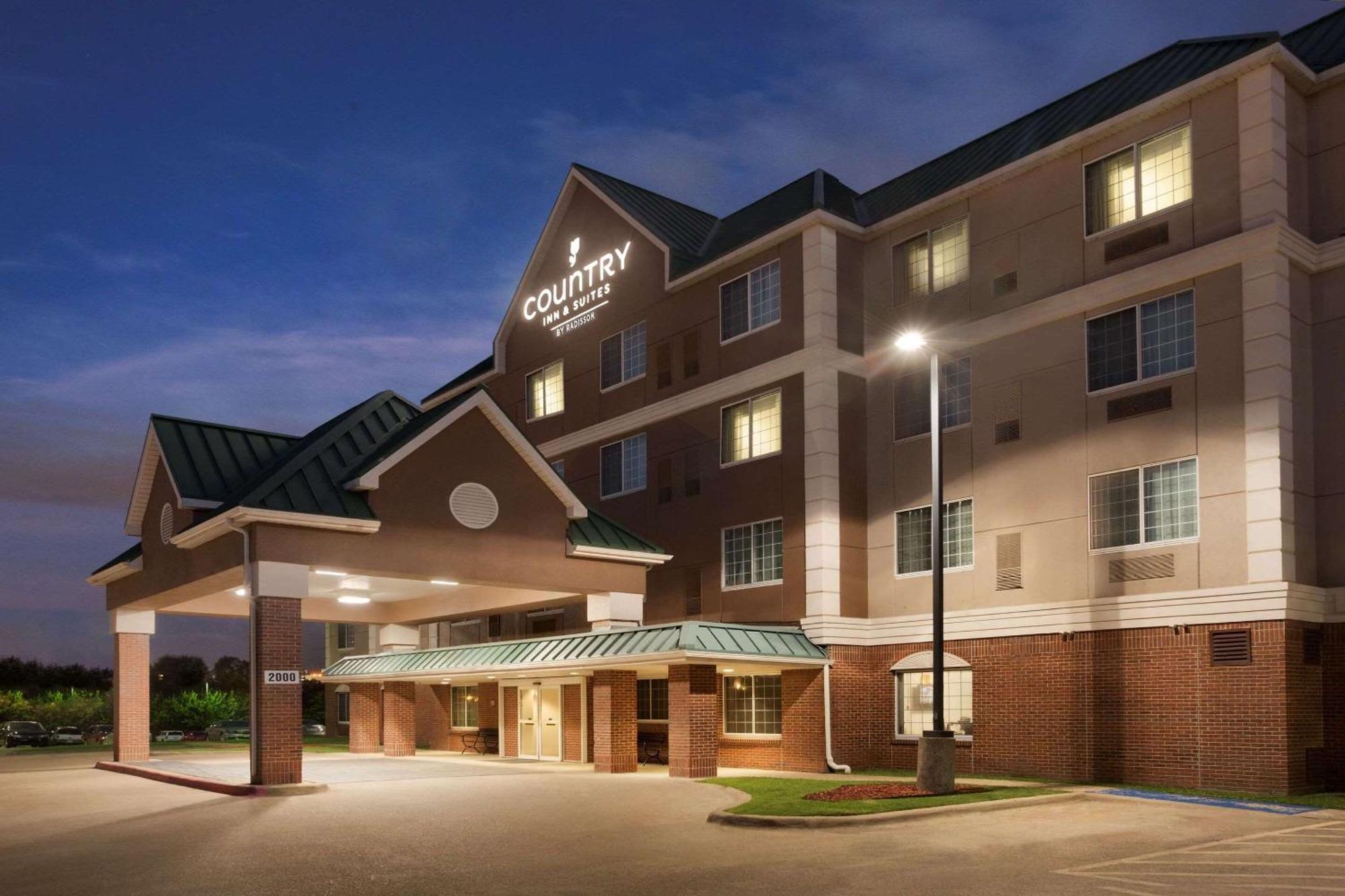 Country Inn & Suites By Radisson, Dfw Airport South, Tx Irving Exteriör bild